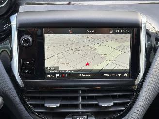 Peugeot 2008 1.2 PureTech Allure | Navi Panoramadak Camera picture 20