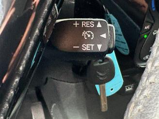 Citroën C1 1.0 VTi Shine 5 deurs | Airco Navi Camera picture 15