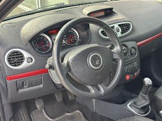 Renault Clio 1.2TCE Rip Curl Edition picture 9