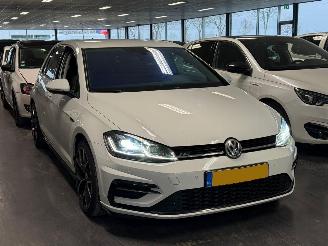 Vaurioauto  passenger cars Volkswagen Golf 1.5TSI R-Line 2018/1