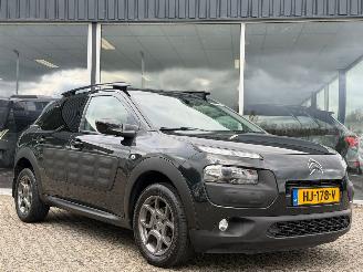 krockskadad bil auto Citroën C4 cactus 1.2 PureTech Shine 2015/11