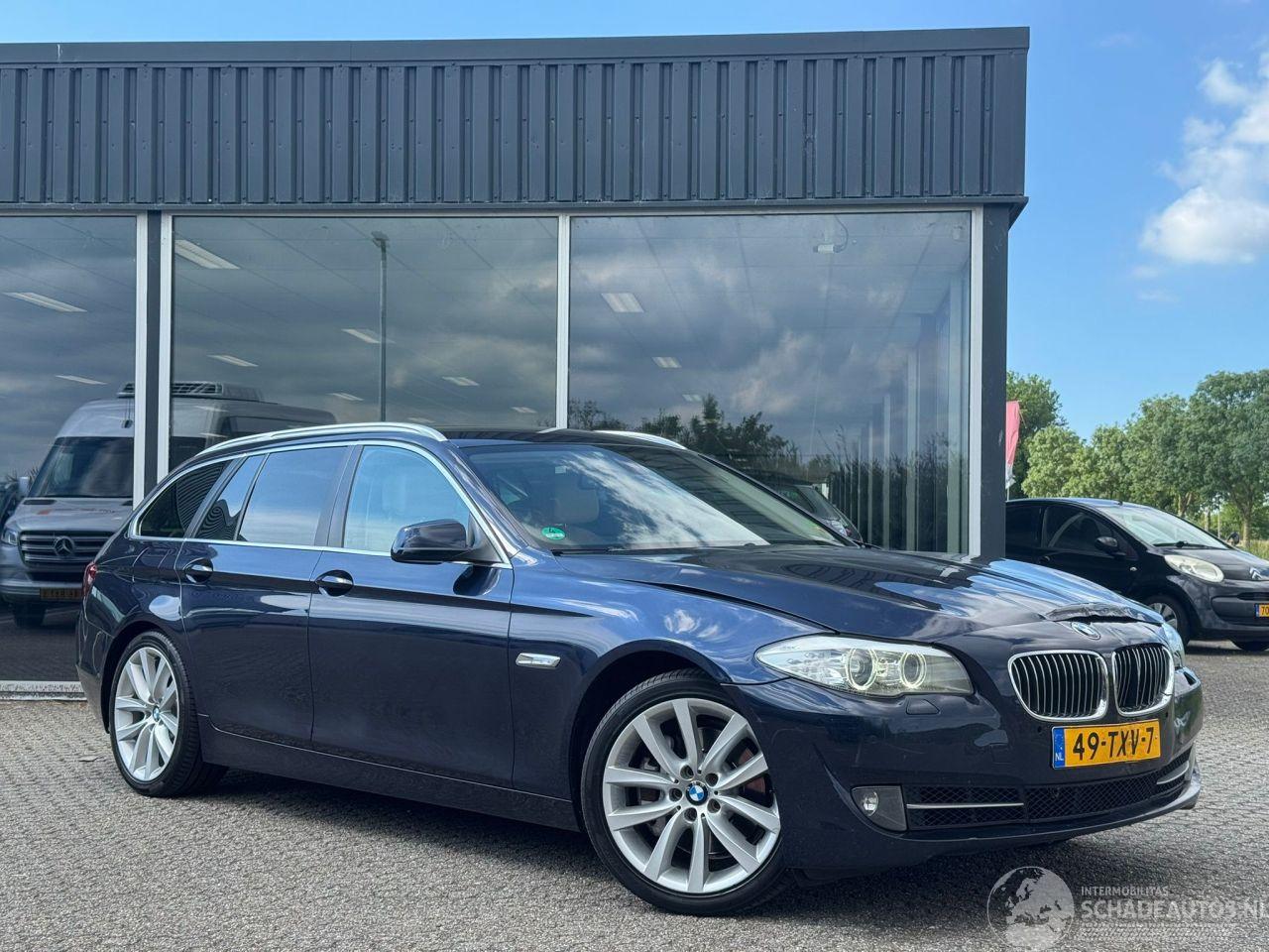 BMW 5-serie Touring 528i High Executive Automaat