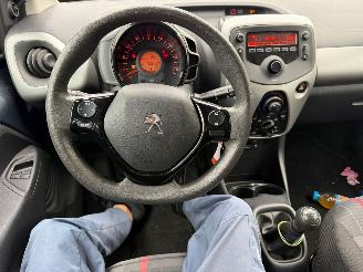Peugeot 108 1.0 e-VTi Active picture 10