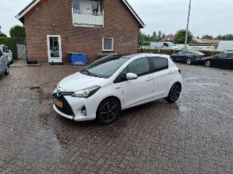 Avarii autoturisme Toyota Yaris 1.5 hybrid navi pano 2015/12