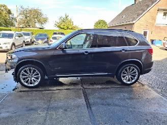 Coche accidentado BMW X5 2.0 hybride   x drive  pano   255kw 2015/11