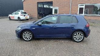 Auto incidentate Volkswagen Golf 1.5 tsi   131pk leer automaat  pano 2018/10