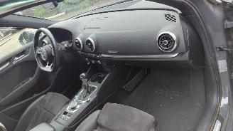 Audi A3 1.6 tdi  116pk pano navi clima leer picture 6