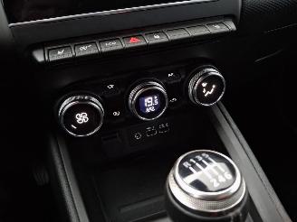 Mitsubishi Colt 1.0 it   91pk   navi clima picture 9