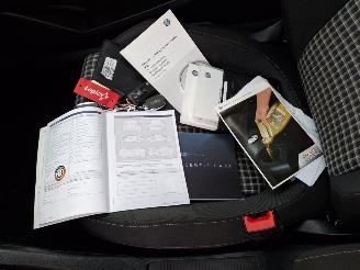 Volkswagen Scirocco 1.4 tsi  125pk pano picture 8