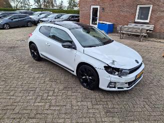 Volkswagen Scirocco 1.4 tsi  125pk pano picture 4