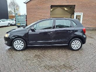 Volkswagen Polo 1.2 tsi   90pk picture 4