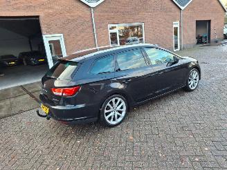 Seat Leon 1.6 tdi   navi clima picture 6