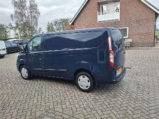 krockskadad bil bedrijf Ford Transit Custom 1.0i hybrid    92kw 2020/8