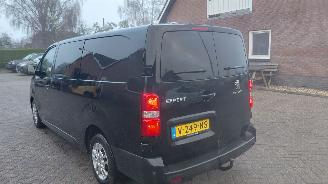 Peugeot Expert 2.0 hdi  177pk automaat dubbel cabine picture 3