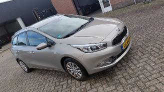 Kia Cee d 1.6 gdi  135pk   clima picture 5