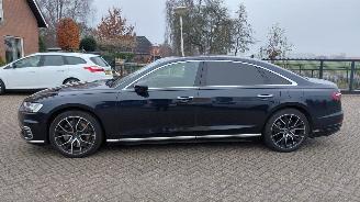krockskadad bil auto Audi A8 3.0i hybrid lang uitvoering 310kw 2021/2