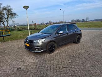 Citroën C4 1.2i  110pk   navi clima picture 6