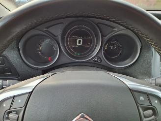 Citroën C4 1.2i  110pk   navi clima picture 10