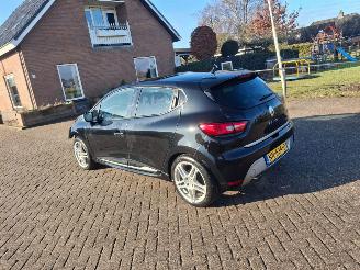 Unfallwagen Renault Clio 1.2i gt line  automaat  88kw 2014/12
