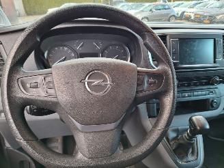 Opel Vivaro 2.0 cdti  144pk   lang lang navi clima picture 11