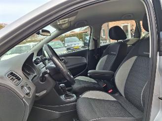 Auto incidentate Volkswagen Polo 1.2 tsi AUTOMAAT  90PK   NAVI CLIMA 2016/9