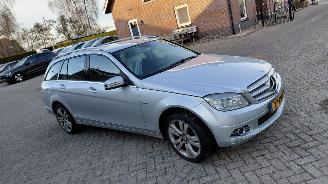 uszkodzony samochody osobowe Mercedes C-klasse 180 cgi   automaat   156pk 2010/8