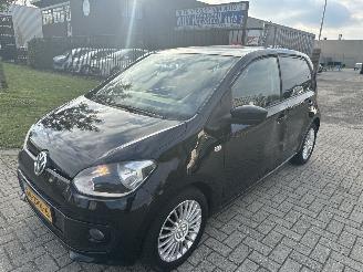 krockskadad bil auto Volkswagen Up! 1.0 HIGH UP! BOUWJAAR 2013 LICHTE SCHADE 3850 EURO 2013/1