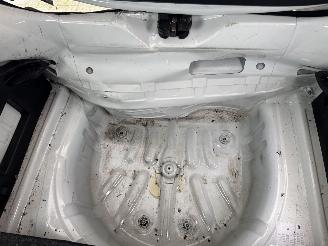 Volkswagen Up! 1.0 UP! BLEUMOTION BOUWJAAR 2015 RIJDBAAR 3100 EURO SCHERP! picture 7