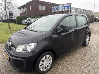 Voiture accidenté Volkswagen Up! 1.0 BLEUMOTION LICHTE SCHADE! 151000 KM BOUWJAAR 2019 5500 EURO 2019/5
