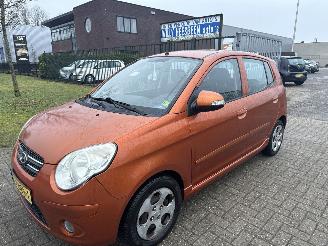 occasion passenger cars Kia Picanto 1.0 X-ECUTIVE ZEER MOOI LUXE BOUWJAAR 2009 PRIJS IS VAST 1500 2009/1