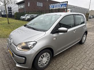 Voiture accidenté Volkswagen Up! 1.0 BLEUMOTION LICHTE SCHADE! BOUWJAAR 2015  85000 KM 4400 VAST 2015/1