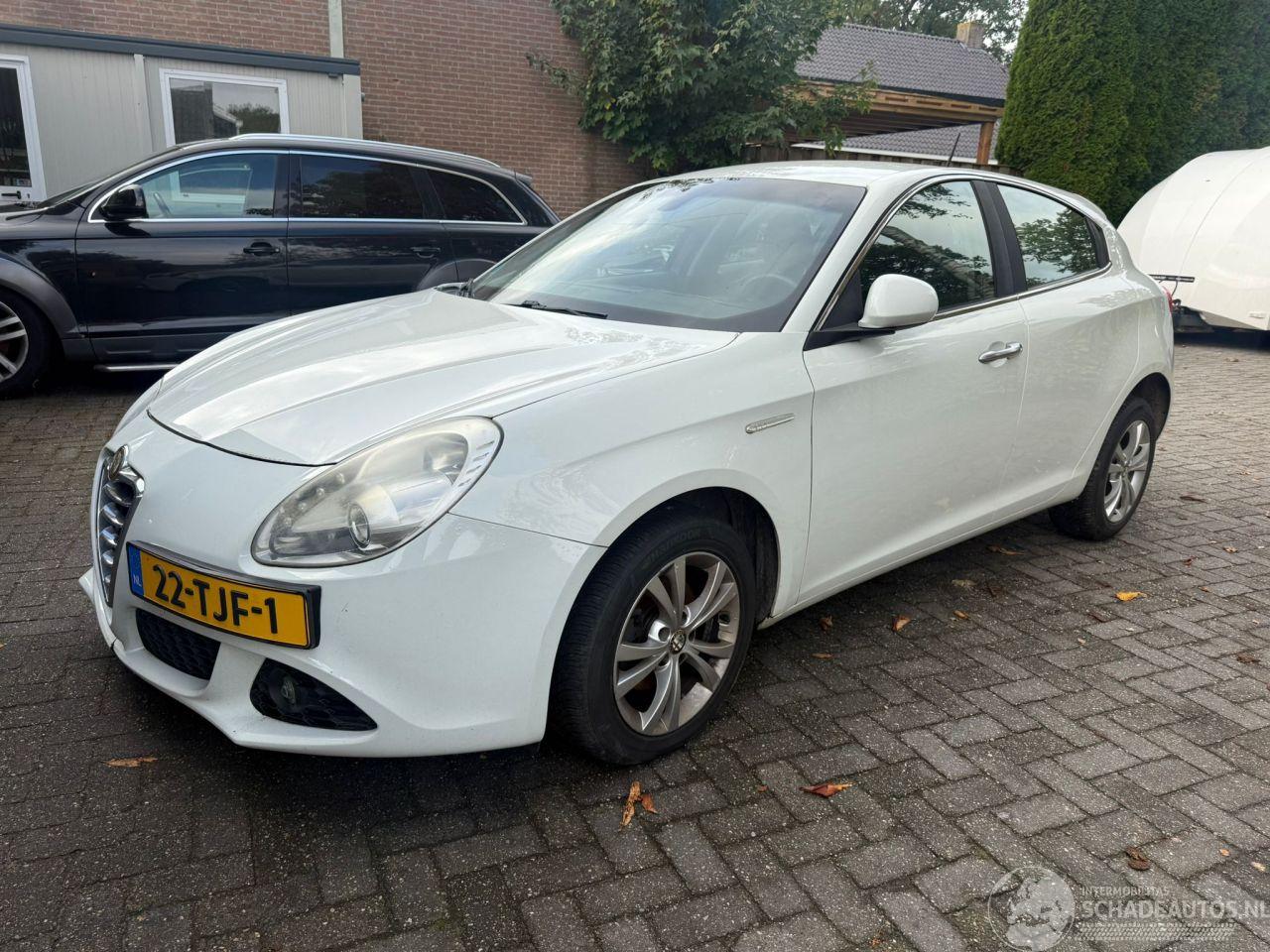 Alfa Romeo Giulietta 1.6 JTDM DISTINCTIVE