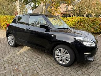 krockskadad bil auto Suzuki Swift 1.2 NL AUTO LUXE UITVOERING 2018/9