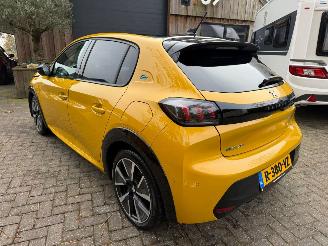 skadebil auto Peugeot 208 EV GT PACK 50KWH 2022/5