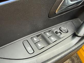 Peugeot 208 EV GT PACK 50KWH picture 23