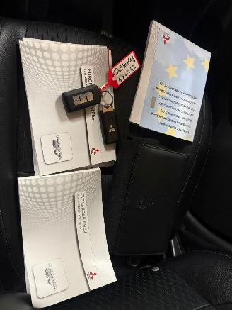 Mitsubishi Outlander 2.0 PHEV EXECUTIVE X LINE PLUGIN picture 25