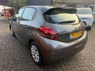 Peugeot 208 1.2 Bleu Lion Airco Navi Nap 5Drs Nieuw Riem picture 6