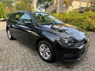 krockskadad bil auto Volkswagen Polo 1.0 5DRS AIRCO CRUISE 2015/5
