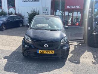Salvage car Smart Forfour Forfour (453), Hatchback 5-drs, 2014 1.0 12V 2015/4