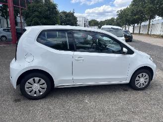 Volkswagen Up!  picture 8