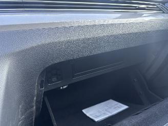 Volkswagen Passat 1.4 TSI PHEV GTE Business picture 15