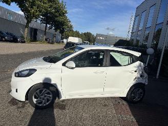 Hyundai I-10 1.0 COMFORT picture 3
