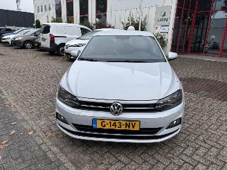 skadebil auto Volkswagen Polo 1.0 TSI COMFORTLINE 2019/11