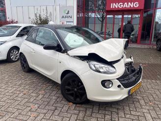 Opel Adam Adam, Hatchback 3-drs, 2012 / 2019 1.4 16V picture 2