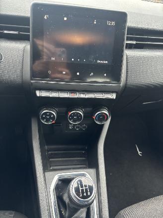 Renault Clio 1.0 TCE ZEN picture 15