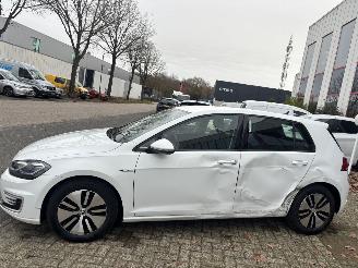 Volkswagen Golf E-GOLF picture 3