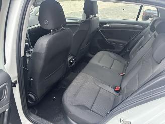 Volkswagen Golf E-GOLF picture 11