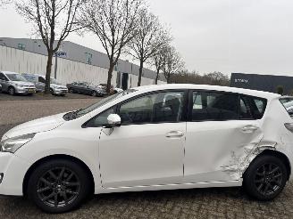 Toyota Verso 1.6 VVT-I DYNAMIC 7 PERSOONS picture 3