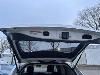 Mitsubishi Outlander 2.0 PHEV INSTYLE+ picture 17