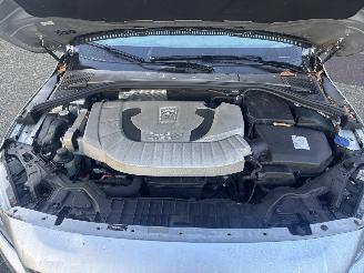 Volvo V-60 PLUG IN HYBRID 2.4 D6 AWD R-DESIGN picture 16